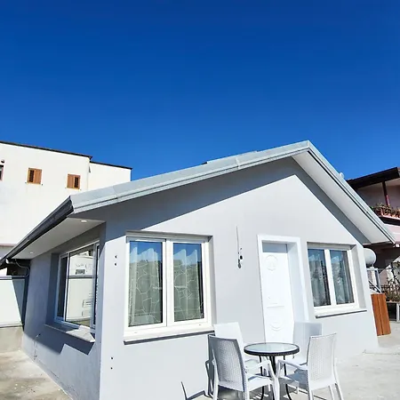 Rooftop Apartment Sweet Tirana Exterior photo